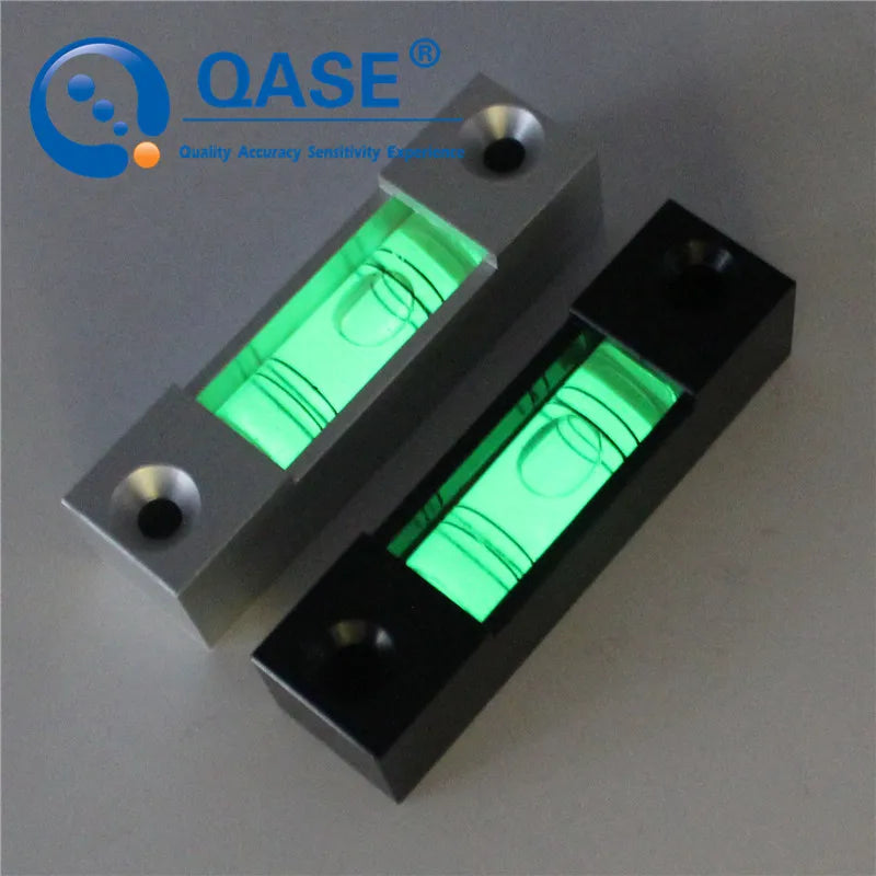 Mini small spirit level Metal material luminous horizontal bubble beads Square night vision function bar type spirit level