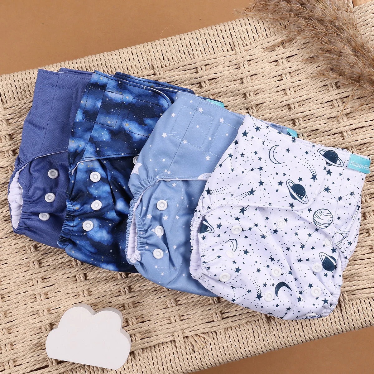 Happyflute 4Pcs/Set Eco-Friendly Reusable Baby Cloth Diapers Unisex 0-1Y Polyester Nappies Suitable for 3-15 Kg Weight