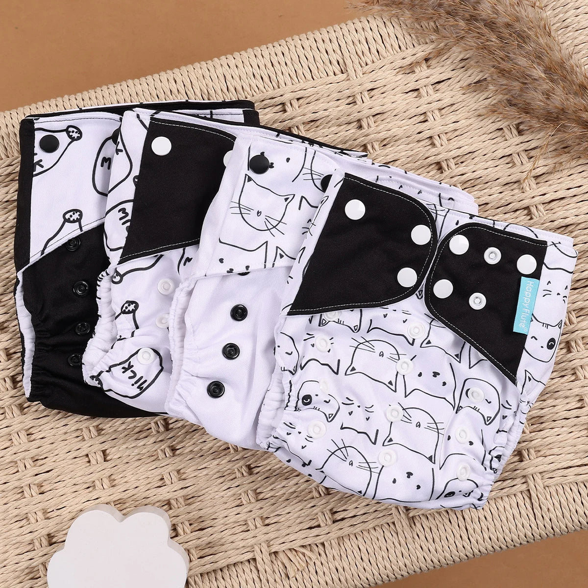 Happyflute 4Pcs/Set Eco-Friendly Reusable Baby Cloth Diapers Unisex 0-1Y Polyester Nappies Suitable for 3-15 Kg Weight