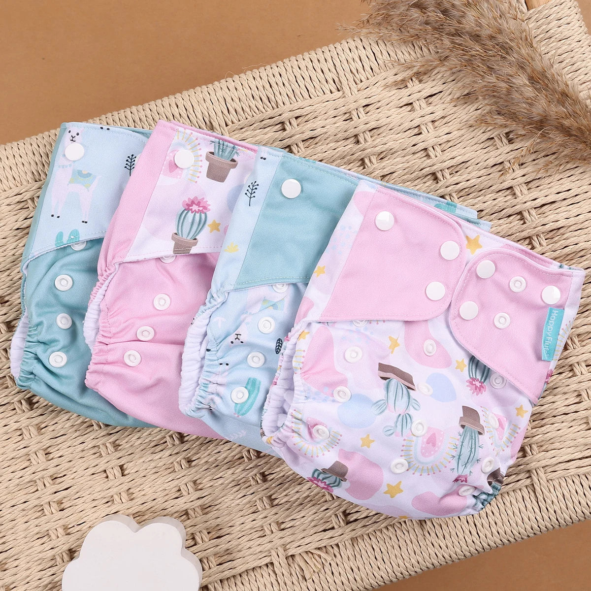 Happyflute 4Pcs/Set Eco-Friendly Reusable Baby Cloth Diapers Unisex 0-1Y Polyester Nappies Suitable for 3-15 Kg Weight