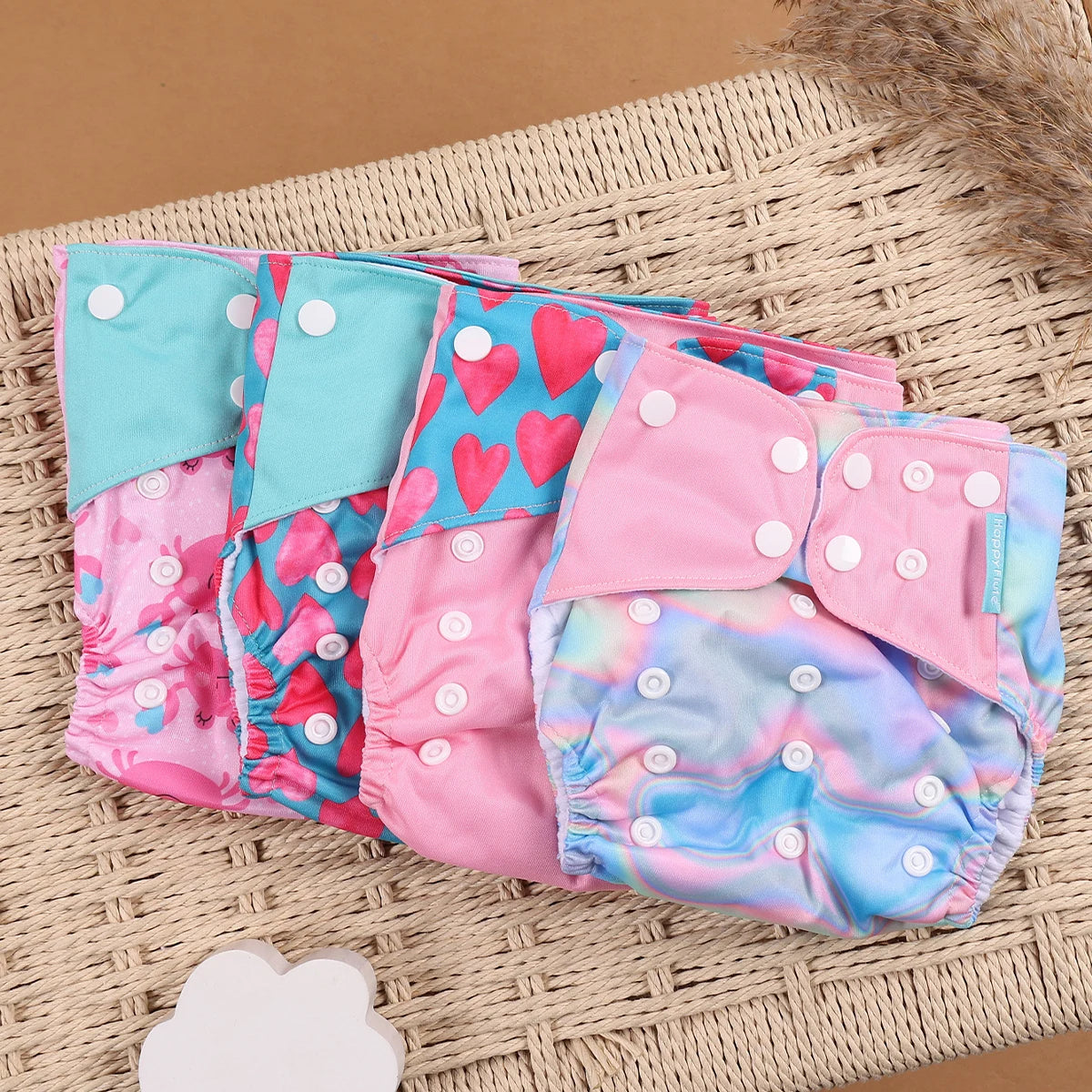 Happyflute 4Pcs/Set Eco-Friendly Reusable Baby Cloth Diapers Unisex 0-1Y Polyester Nappies Suitable for 3-15 Kg Weight
